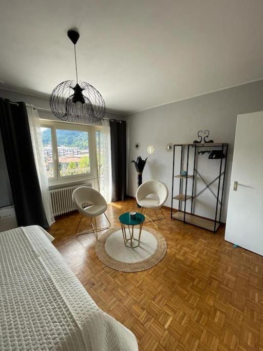 Charming Penthouse Near Como Lake Chiasso Εξωτερικό φωτογραφία