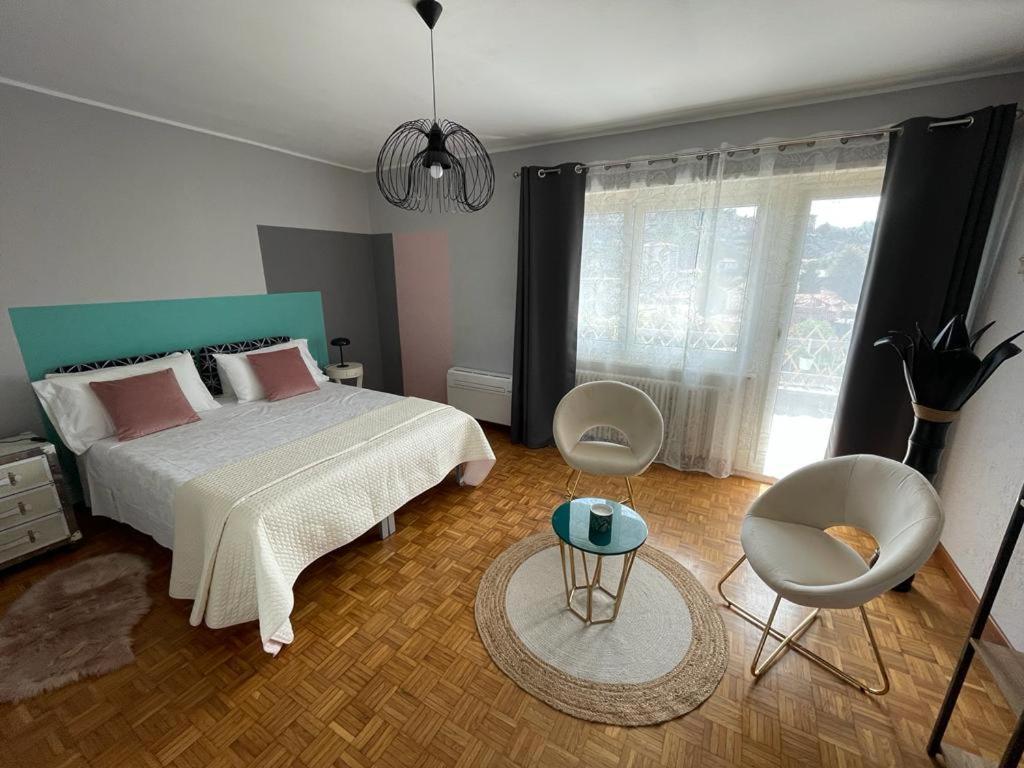Charming Penthouse Near Como Lake Chiasso Εξωτερικό φωτογραφία