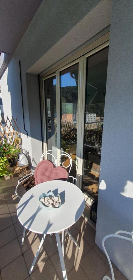 Charming Penthouse Near Como Lake Chiasso Εξωτερικό φωτογραφία