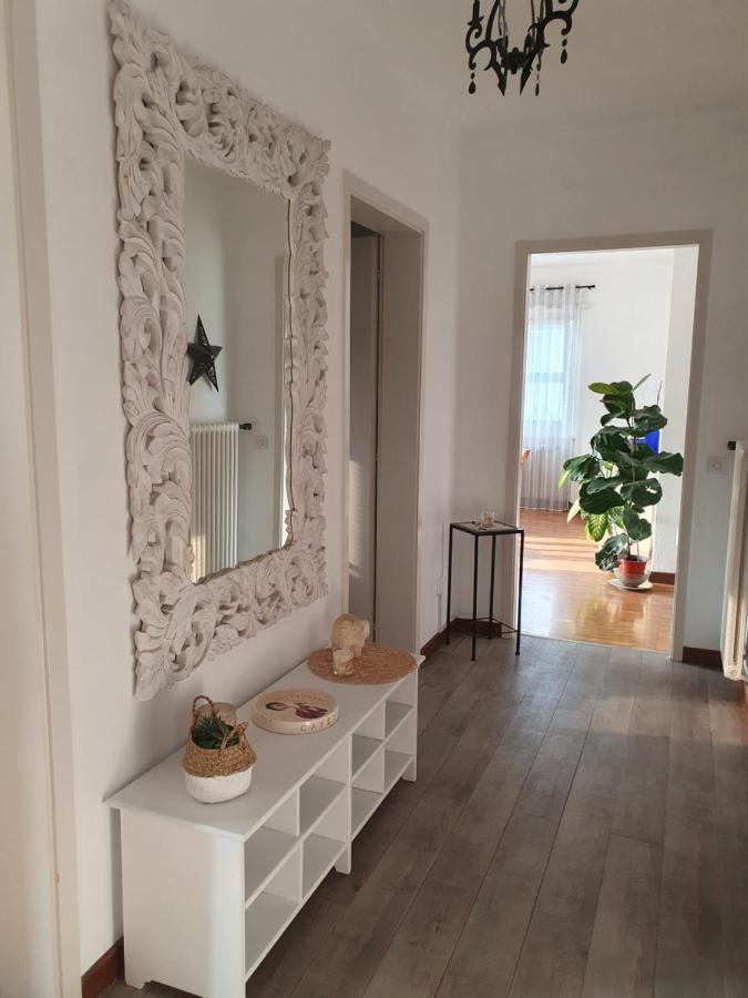 Charming Penthouse Near Como Lake Chiasso Εξωτερικό φωτογραφία