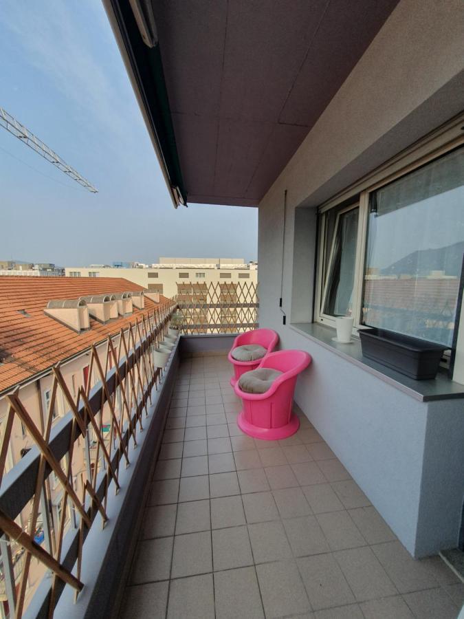 Charming Penthouse Near Como Lake Chiasso Εξωτερικό φωτογραφία