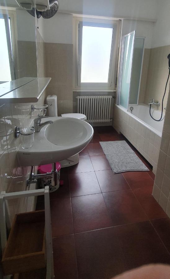 Charming Penthouse Near Como Lake Chiasso Εξωτερικό φωτογραφία
